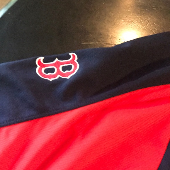 Looks Good Men’s Medium Boston Red Sox Shirt 🌟 - Picture 6 of 8